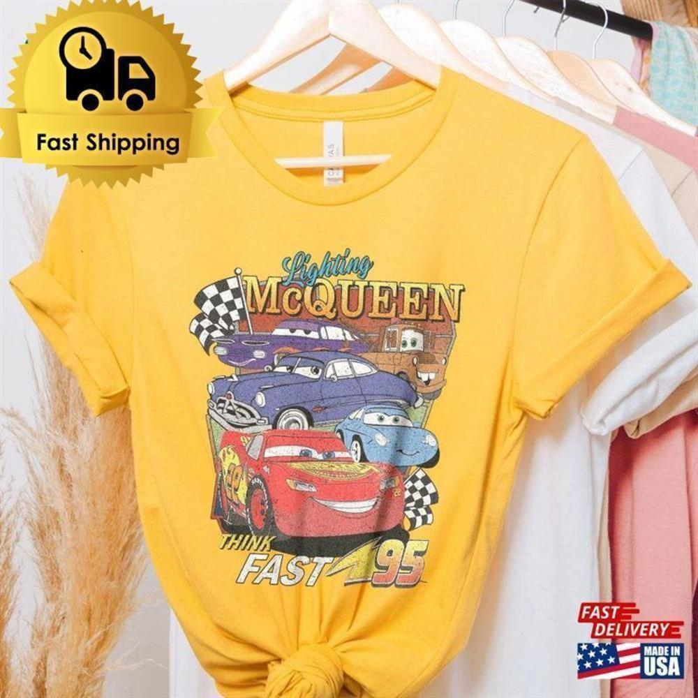 Disney Pixar Cars Lightning McQueen Palm Tree Sunset Retro Race Fan T-Shirt